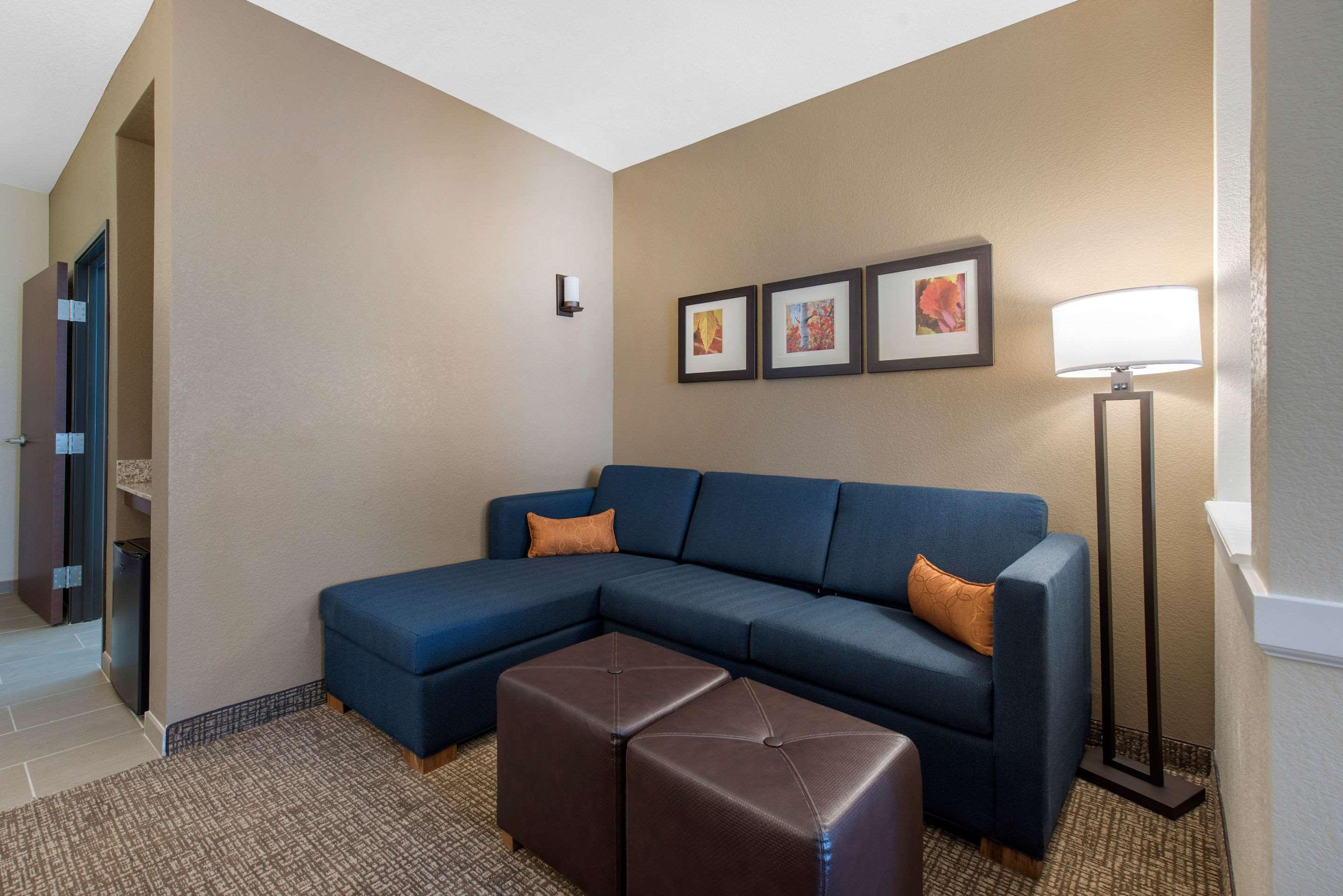 Comfort Suites Denver International Airport Ngoại thất bức ảnh